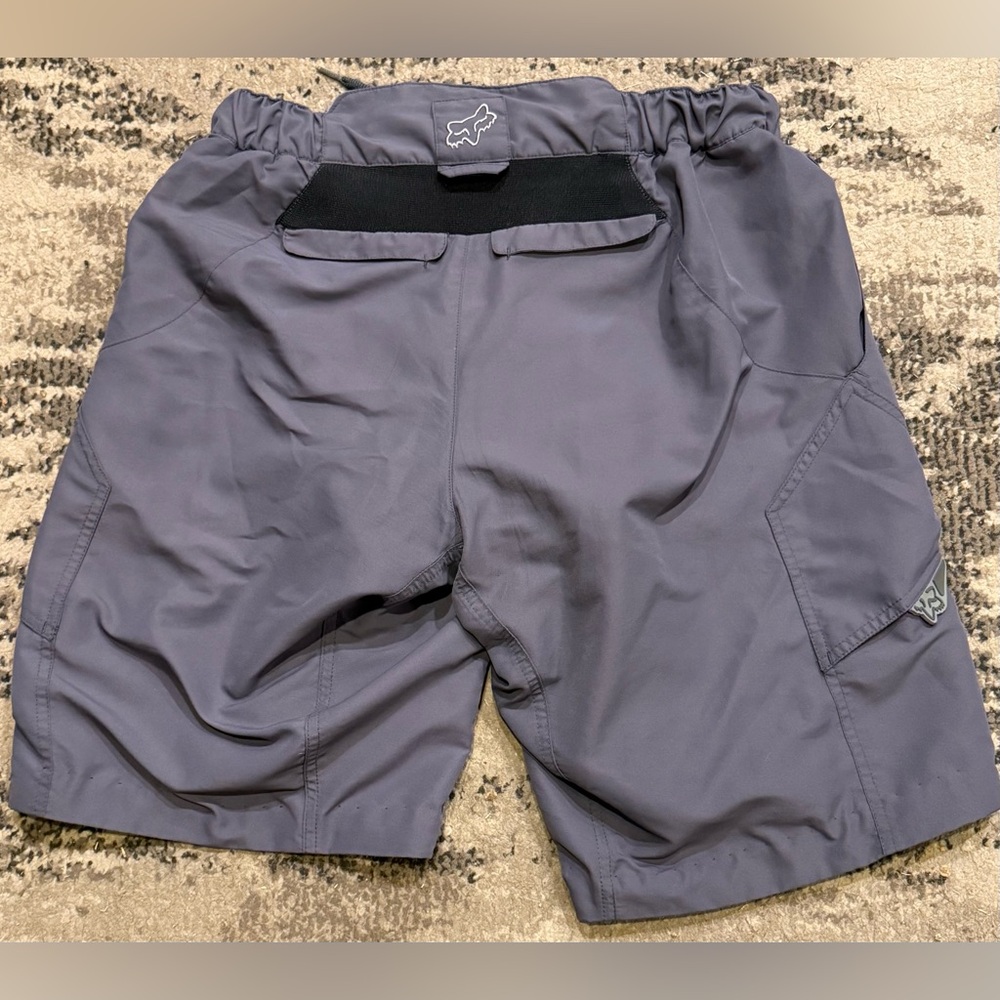 Fox Racing Ranger Defend MTB Bike Shorts- Sz 32 Gray - Picture 2 of 3